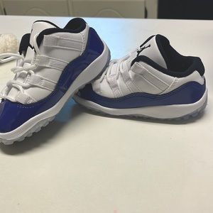Nike Jordan 11 Lows Childs Size